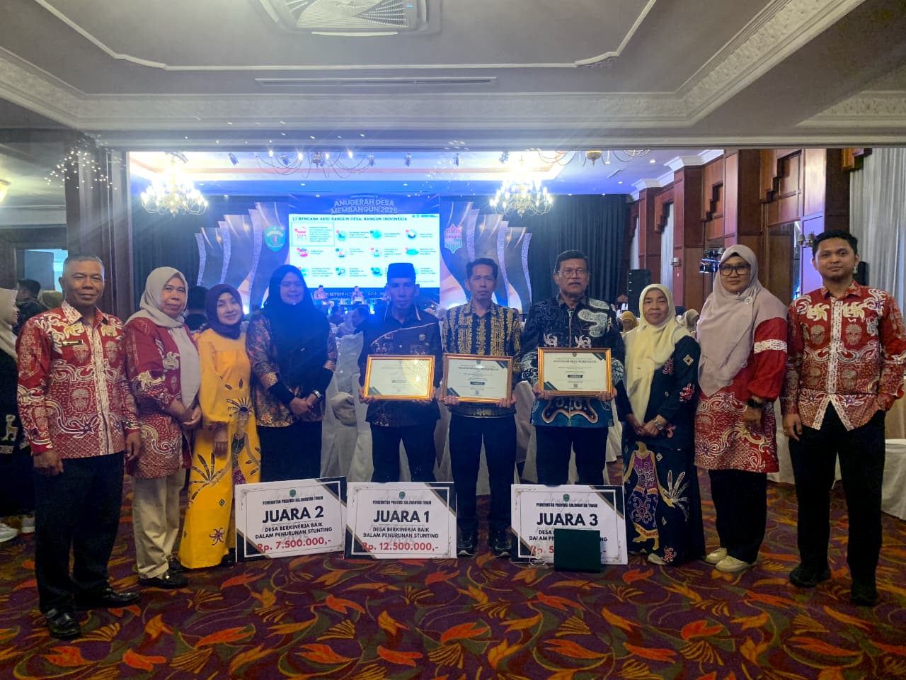 anugrah membambangun desa 2025. Desa muara wis raih juara 1 kategori desa berkinerja baik dalam percepatan penurunan stunting se kalimantan timur 5