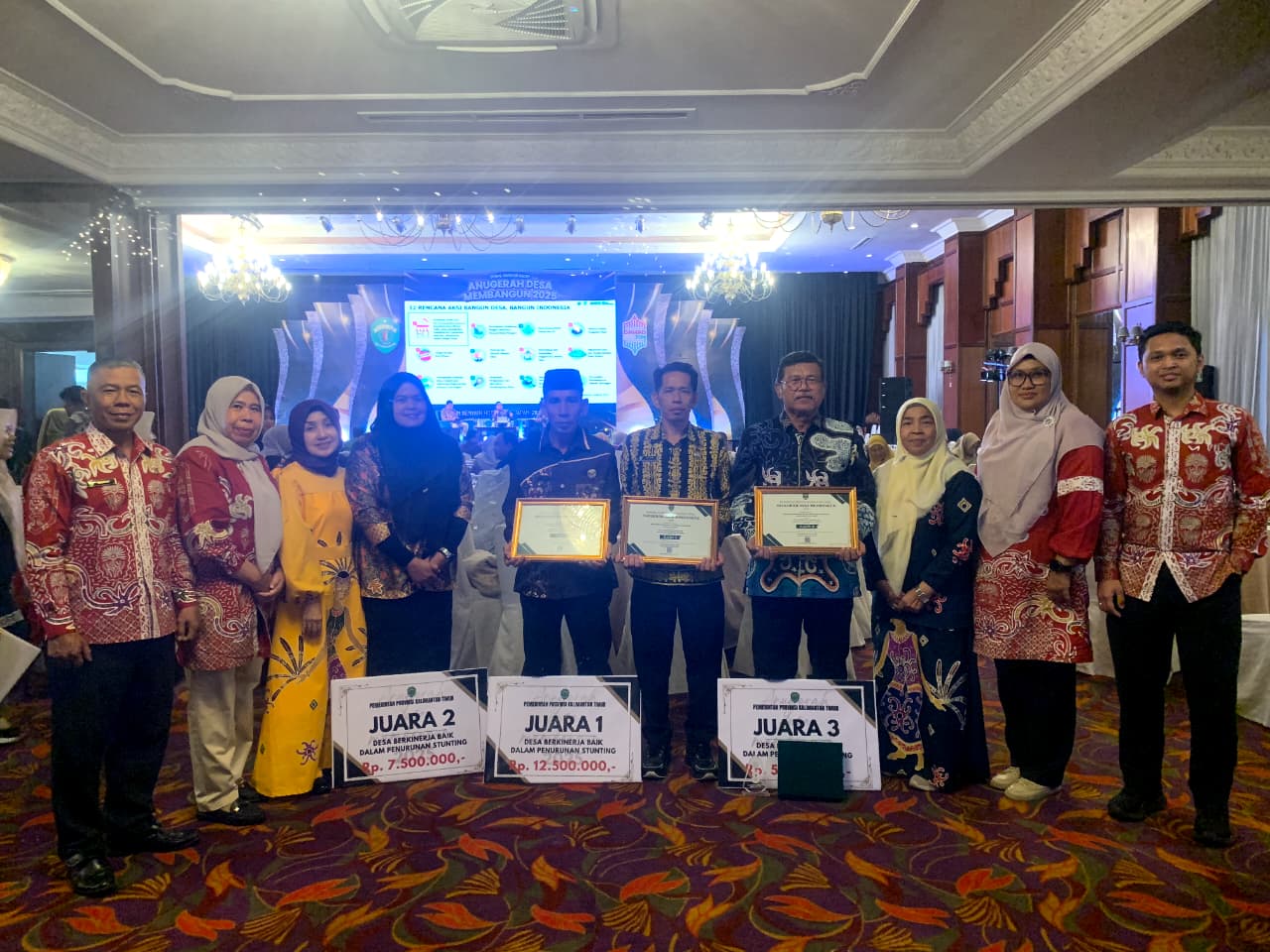 anugrah membambangun desa 2025. Desa muara wis raih juara 1 kategori desa berkinerja baik dalam percepatan penurunan stunting se kalimantan timur 6